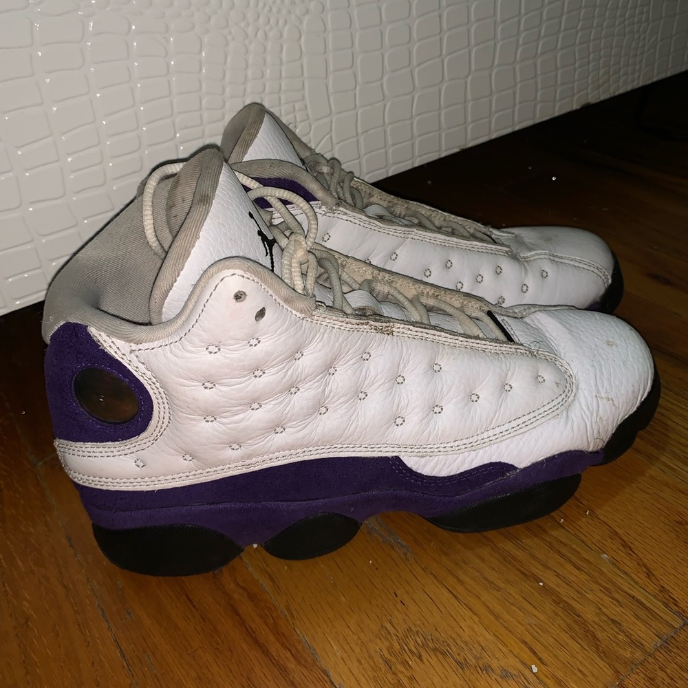 Air Jordan 13 white/court purple
